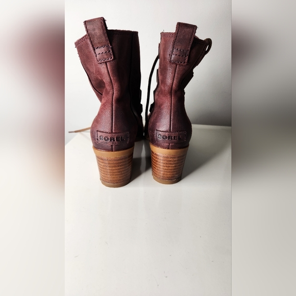 Sorel size 8 brown boots - Picture 6 of 6
